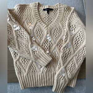 White House Black Market Beige V-Neck Sweater